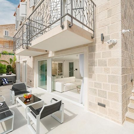 Villa Marina Hvar ฮวาร์ ภายนอก รูปภาพ