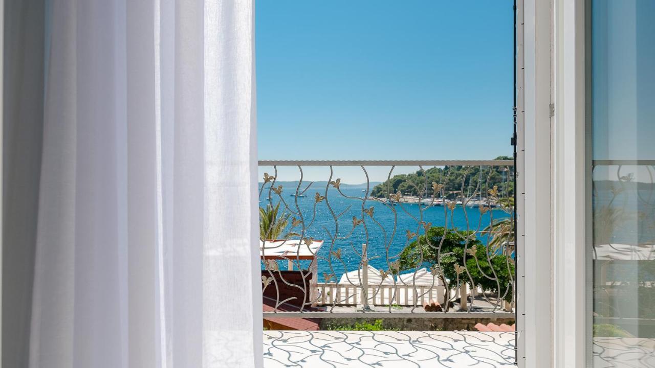 Villa Marina Hvar ฮวาร์ ภายนอก รูปภาพ